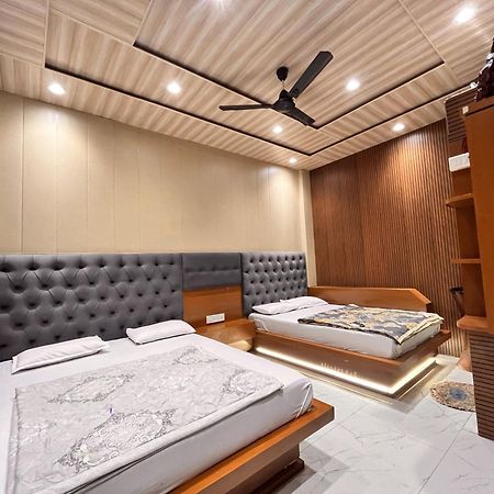 Pallav Guest House 우자인 외부 사진