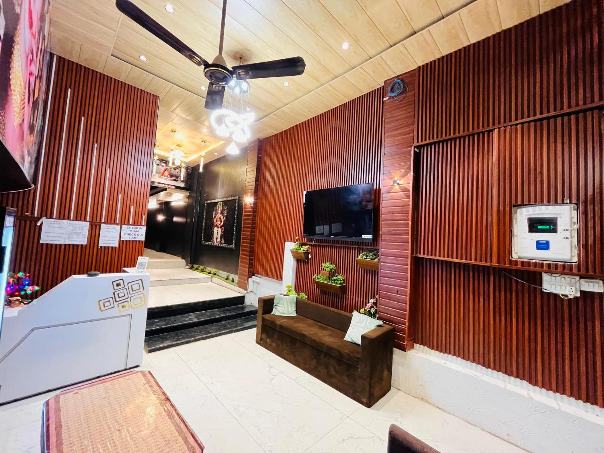 Pallav Guest House 우자인 외부 사진