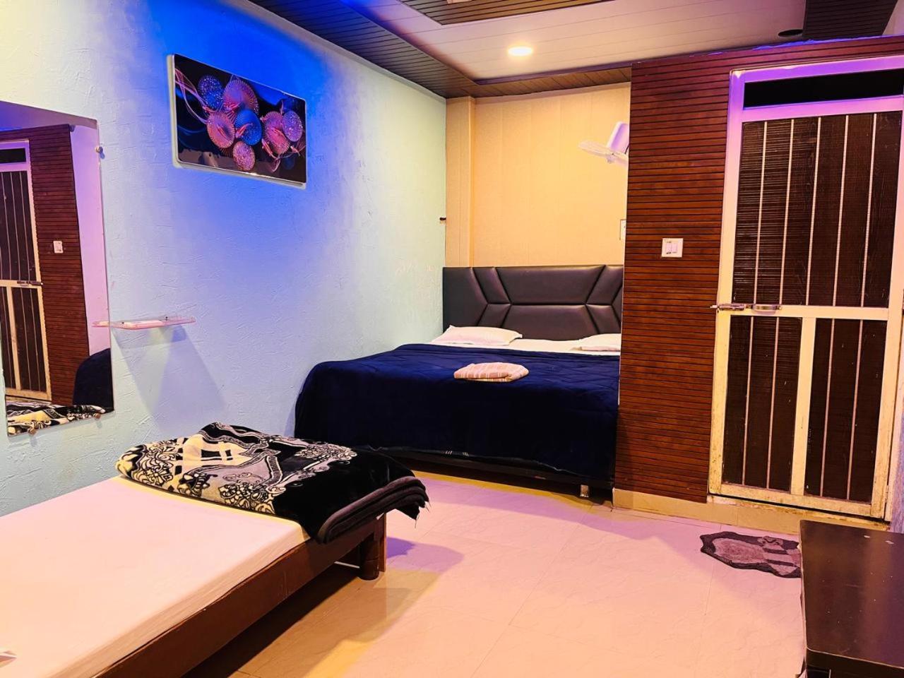 Pallav Guest House 우자인 외부 사진