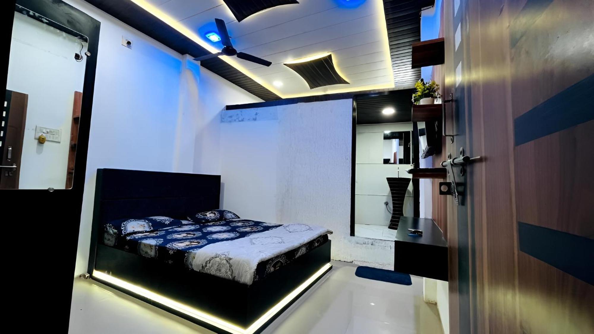Pallav Guest House 우자인 외부 사진